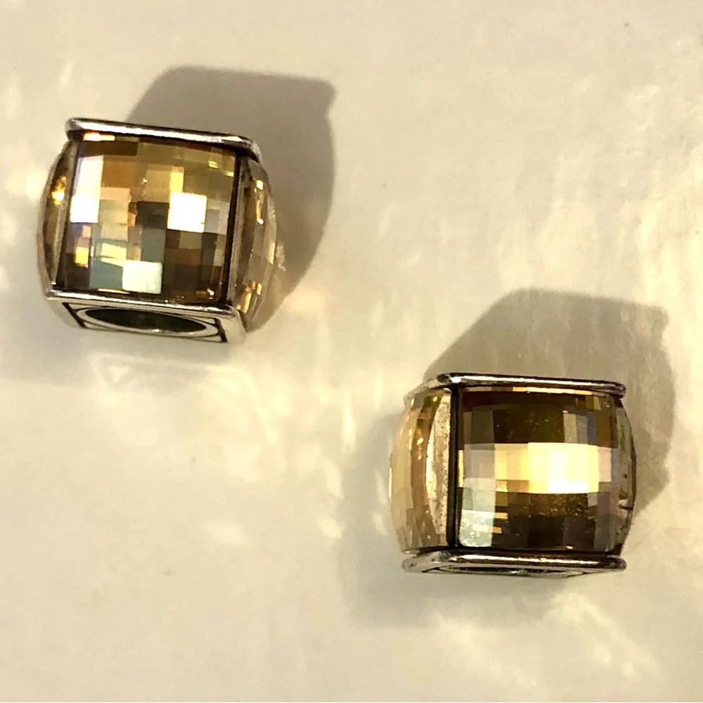 Two Brighton Ice Cube Beads in Gold-Silver Pale gold crystal with Silver edges